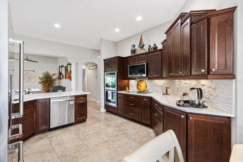 Casa en venta en The Villages, Florida, 3 dormitorios, 183.57 m2 № 2387397 - foto 10