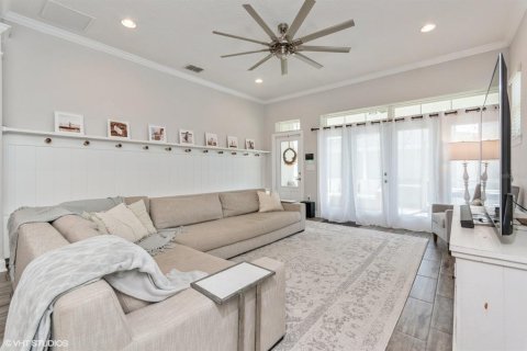 House in Winter Garden, Florida 5 bedrooms, 286.51 sq.m. № 1724152 - photo 23