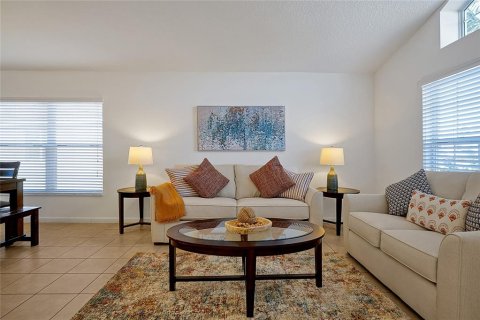 Villa ou maison à vendre à Davenport, Floride: 4 chambres, 198.81 m2 № 1580253 - photo 6