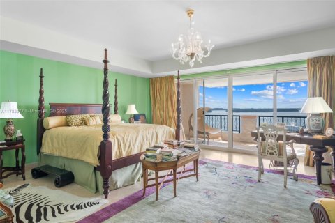 Condo in Fisher Island, Florida, 4 bedrooms  № 1863300 - photo 18