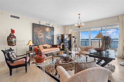Condo in Fisher Island, Florida, 4 bedrooms  № 1863300 - photo 23