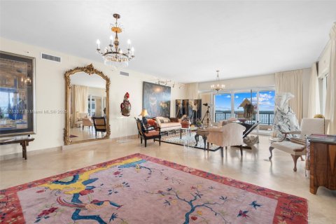 Condo in Fisher Island, Florida, 4 bedrooms  № 1863300 - photo 10