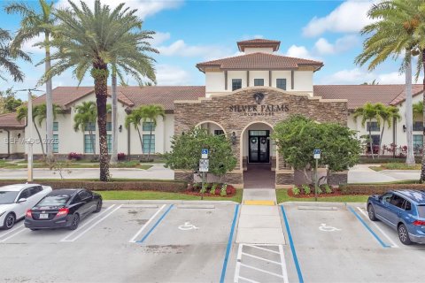 Купить таунхаус в Хомстед, Флорида 3 спальни, 153.85м2, № 2050517 - фото 24