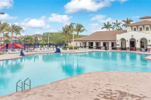 Купить таунхаус в Хомстед, Флорида 3 спальни, 153.85м2, № 2050517 - фото 28