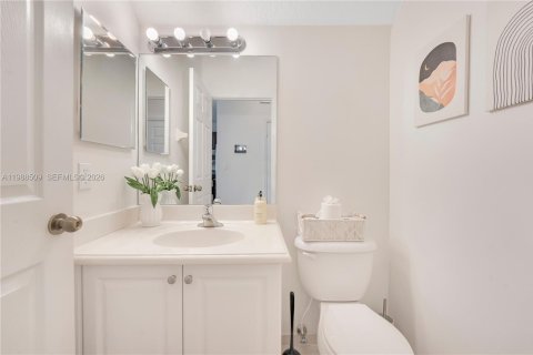 Купить таунхаус в Хомстед, Флорида 3 спальни, 153.85м2, № 2050517 - фото 9