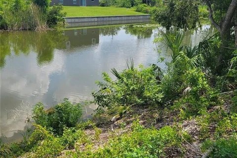 Propiedad comercial en venta en Cape Coral, Florida № 2175392 - foto 2
