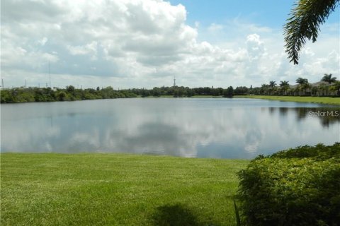 Adosado en alquiler en Bradenton, Florida, 2 dormitorios, 132.76 m2 № 1399644 - foto 2