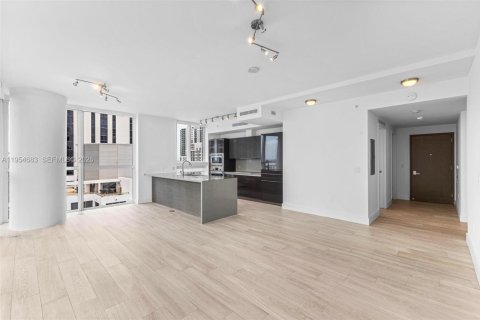 Copropriété à vendre à Miami, Floride: 2 chambres, 105.35 m2 № 2153351 - photo 3