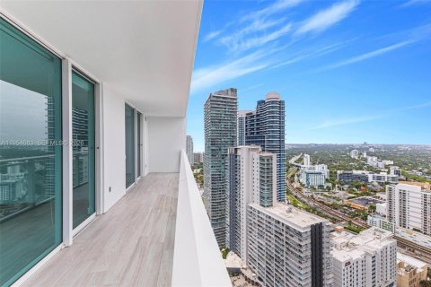 Copropriété à vendre à Miami, Floride: 2 chambres, 105.35 m2 № 2153351 - photo 20