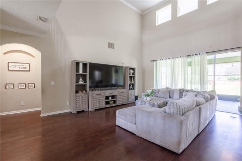 Casa en venta en Orlando, Florida, 6 dormitorios, 393.72 m2 № 2225689 - foto 9