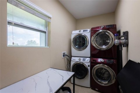 Casa en venta en Orlando, Florida, 6 dormitorios, 393.72 m2 № 2225689 - foto 23