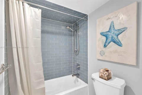 Condo in Pompano Beach, Florida, 3 bedrooms  № 1459422 - photo 23