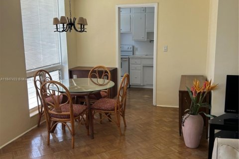 Copropriété à louer à Fort Lauderdale, Floride: 2 chambres, 60.39 m2 № 1845809 - photo 12