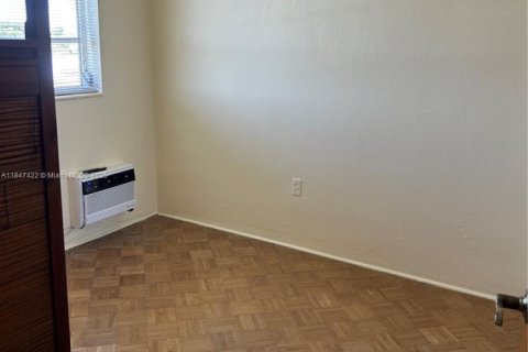 Copropriété à louer à Fort Lauderdale, Floride: 2 chambres, 60.39 m2 № 1845809 - photo 9