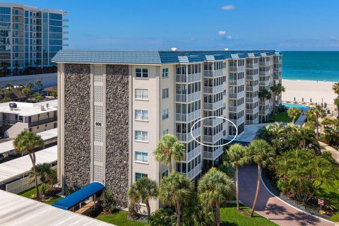 Condo in Sarasota, Florida, 1 bedroom № 2098051 - photo 3