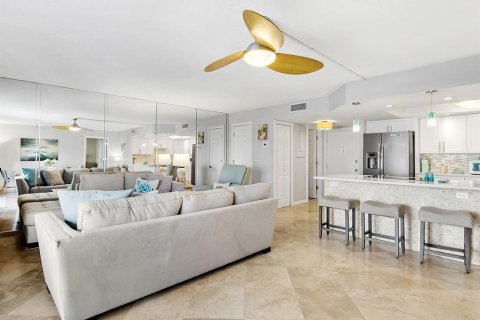 Condo in Sarasota, Florida, 1 bedroom № 2098051 - photo 26