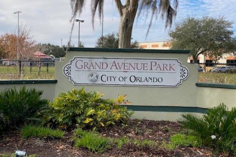 House in Orlando, Florida 3 bedrooms, 125.42 sq.m. № 1899898 - photo 17