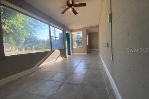 House in Orlando, Florida 3 bedrooms, 125.42 sq.m. № 1899898 - photo 9