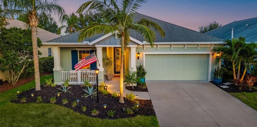 House in Bradenton, Florida 3 bedrooms, 140 sq.m. № 1835545
