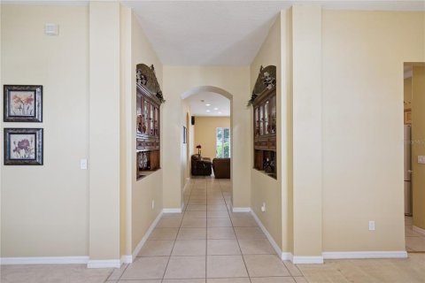 House in Lake Mary, Florida 4 bedrooms, 200.48 sq.m. № 2294629 - photo 7