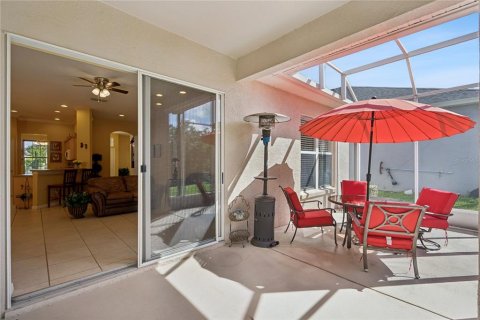 House in Lake Mary, Florida 4 bedrooms, 200.48 sq.m. № 2294629 - photo 28