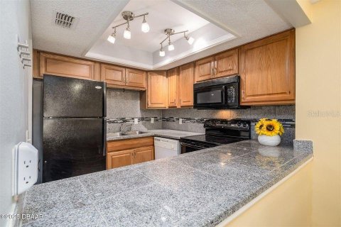 Touwnhouse à vendre à Port Orange, Floride: 2 chambres, 127.93 m2 № 1870231 - photo 10