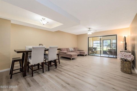 Touwnhouse à vendre à Port Orange, Floride: 2 chambres, 127.93 m2 № 1870231 - photo 5