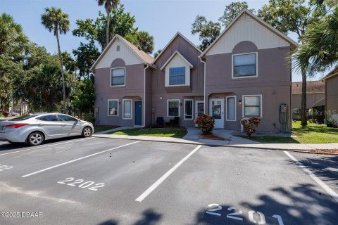 Touwnhouse à vendre à Port Orange, Floride: 2 chambres, 127.93 m2 № 1870231 - photo 2