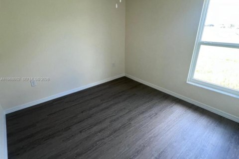 House in Ocala, Florida 3 bedrooms № 2029437 - photo 11