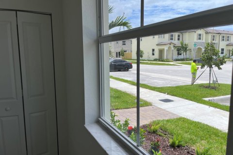 Apartment in Homestead, Florida 3 bedrooms, 123.37 sq.m. № 2177049 - photo 4