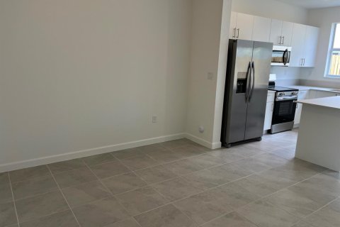 Apartment in Homestead, Florida 3 bedrooms, 123.37 sq.m. № 2177049 - photo 11