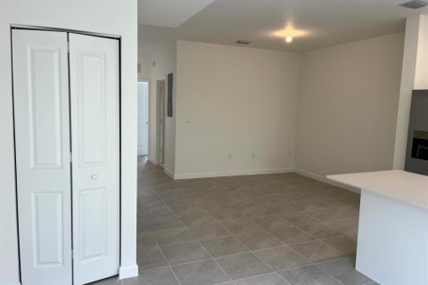 Apartment in Homestead, Florida 3 bedrooms, 123.37 sq.m. № 2177049 - photo 19