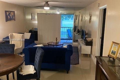 Купить кондоминиум в Лодерхилл, Флорида 2 спальни, 102.19м2, № 1998040 - фото 17