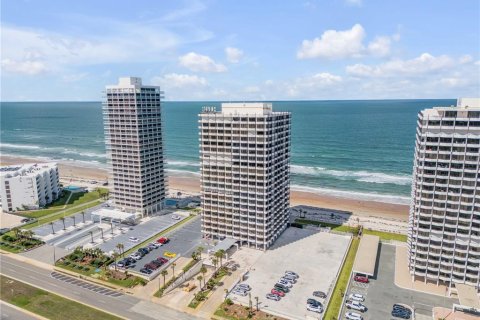 Condominio en venta en Daytona Beach, Florida, 2 dormitorios, 126.35 m2 № 2124888 - foto 3