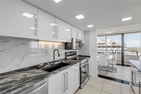 Condominio en venta en Daytona Beach, Florida, 2 dormitorios, 126.35 m2 № 2124888 - foto 6