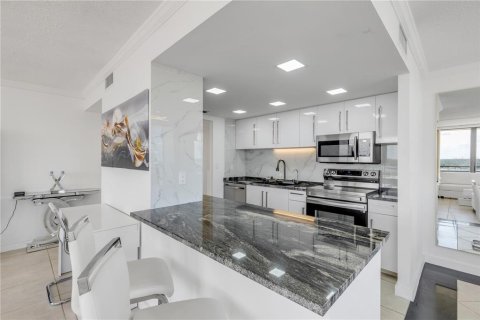 Condominio en venta en Daytona Beach, Florida, 2 dormitorios, 126.35 m2 № 2124888 - foto 10