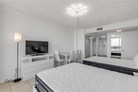Condominio en venta en Daytona Beach, Florida, 2 dormitorios, 126.35 m2 № 2124888 - foto 16