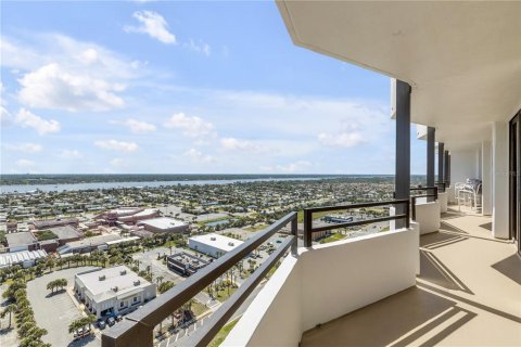Condominio en venta en Daytona Beach, Florida, 2 dormitorios, 126.35 m2 № 2124888 - foto 24