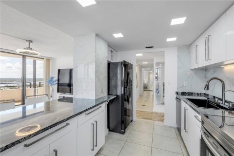 Condominio en venta en Daytona Beach, Florida, 2 dormitorios, 126.35 m2 № 2124888 - foto 8