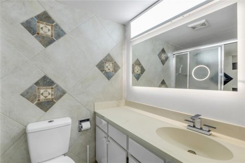 Condominio en venta en Daytona Beach, Florida, 2 dormitorios, 126.35 m2 № 2124888 - foto 18