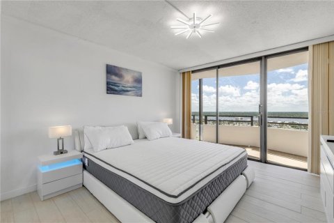 Condominio en venta en Daytona Beach, Florida, 2 dormitorios, 126.35 m2 № 2124888 - foto 20