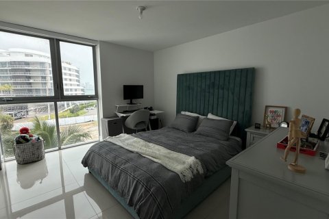 Copropriété à vendre à Bay Harbor Islands, Floride: 2 chambres, 117.06 m2 № 2002639 - photo 21