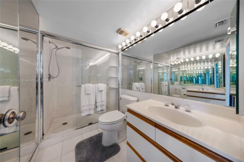 Condominio en venta en Aventura, Florida, 3 dormitorios, 159.98 m2 № 1924615 - foto 24