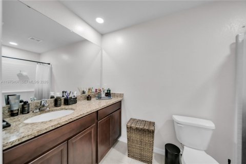 Casa en venta en Cape Coral, Florida, 3 dormitorios, 153.29 m2 № 2031088 - foto 17