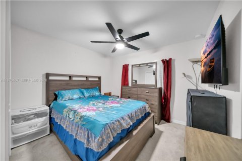 Casa en venta en Cape Coral, Florida, 3 dormitorios, 153.29 m2 № 2031088 - foto 22