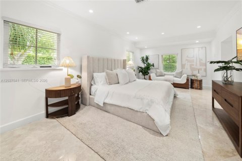 Купить виллу или дом в Майами-Бич, Флорида 4 спальни, 262.91м2, № 2083915 - фото 14