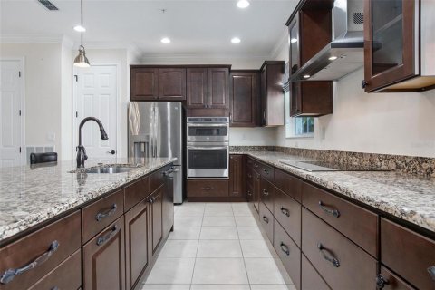 Touwnhouse à vendre à Lake Mary, Floride: 3 chambres, 203.18 m2 № 1900745 - photo 15