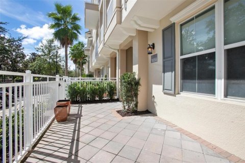 Touwnhouse à vendre à Lake Mary, Floride: 3 chambres, 203.18 m2 № 1900745 - photo 4