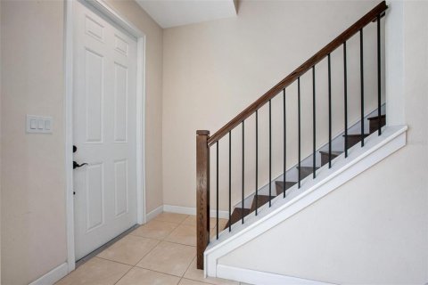 Touwnhouse à vendre à Lake Mary, Floride: 3 chambres, 203.18 m2 № 1900745 - photo 6