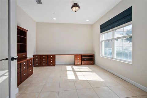 Touwnhouse à vendre à Lake Mary, Floride: 3 chambres, 203.18 m2 № 1900745 - photo 8